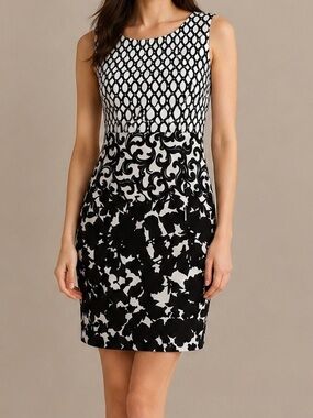 White House Black Market Black & White Mixed Print Sheath Dress – Size 00